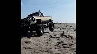 TRAXXAS TRX4M FALL GUY STUNT ROCK CRAWLER GMC SIERRA GRANDE #traxxas #trx4m #rockcrawler #gmcsierra