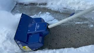 Snow Joe 24V SS11 XR 24 Volt 11 Inch 5 Ah Cordless Snow Shovel Review