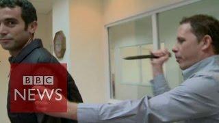 Israeli TV reporter stabbed demonstrating 'knife-proof' vest - BBC News