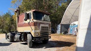 Maintenance on the International cabover detroit diesel 671.  Fixing the transmission shifter