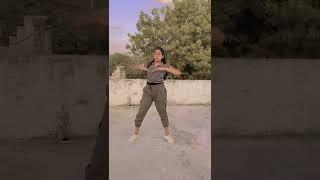 #dance#with#janvi#......saiyan#ji#samne#bethe#jam#pire#pire#pire... dancewithjanvi ️