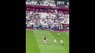 Chelsea counter attack against West Ham, finished with a goal by Cole Palmer