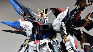 PG 1/60 ZGMF-X20A Strike Freedom Gundam - Custom Build(ストライクフリーダムガンダム)