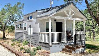 Absolutely Gorgeous Carolina Tiny House Living in Texas Hill Country