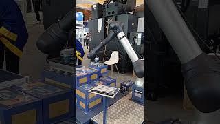 COBOT PALLETIZER | DOOSAN | MANUFACTURING EXHIBITION AT JIEXPO