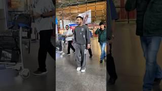 Ajay Devgn Spotted at the Airport | Cool & Casual Look Caught on Camera!