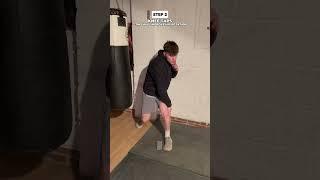 HOW TO SLIP IN BOXING!  #boxing #boxer #boxingtraining #boxingworkout #boxinglife #boxingworld