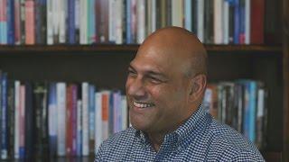 Singularity University Global Ambassador Salim Ismail on Exponential Organizations