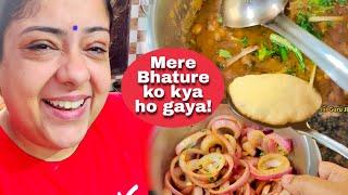 Choley Bhature cooking vlog  Bhature ke sath hadsa ho gaya re! #vlogs PV45