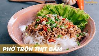 MINCED MEAT NOODLES WITH OYSTER SAUCE