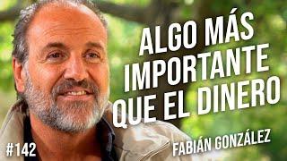 Algo más importante que el dinero: Fabián González Entrevista con Nayo Escobar