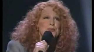 Bette Midler - The Wind Beneath My Wings (Subtítulos En Español)