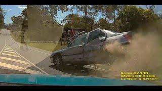 Speeding car overtakes 6 cars on wrong side of road and crashes - Queensland