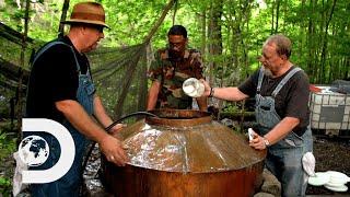 Richard Joins Mark And Digger To Make Cherry Cognac | Moonshiners