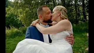 Marlene und Danny: Sommer-Hochzeit in Falkenstein