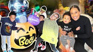 BOYS SCARED at HALLOWEEN Maze, VLOG | The Gotit Family