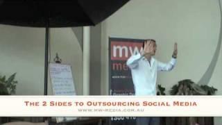 The 2 sides to outsource your social media campaign