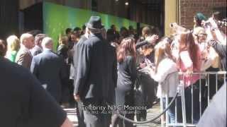 Ian Somerhalder says 'I Love You' to fans in NYC