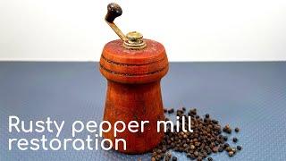 Rusty Pepper Mill restoration - Satisfying vintage restoration