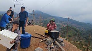 Cấp Tốc | Mang Quà Bà Thơm Quảng Ninh Lên Bản - Chế Món Hải Sản Giả Cầy Cho Bà Con Làm Nương - TGVC