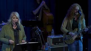 Michelle Schmitt Live, The Eye