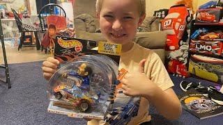 Hotwheels racing radical rides Kyle Petty Diecast Review !!