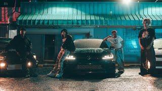 De Pasajero - Jota Rosa, Young Miko, Kris Floyd, Club16, Chanell (Video Oficial)