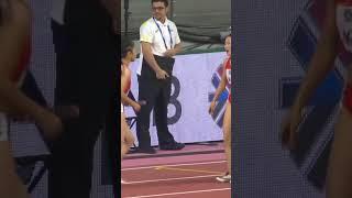 Worst baton pass EVER? 