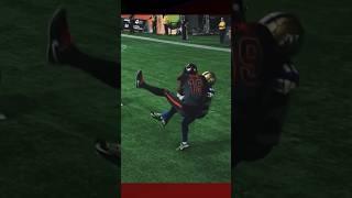 The #calgarystampeders have some serious height in their receiving corps now! #cfl #football