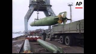 RUSSIA: MURMANSK: RUSSIAN SUBMARINE BASE