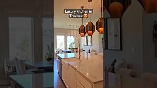 Luxury Kitchen in Travisso #tollbrothers #luxurykitchen #luxurylifestyle