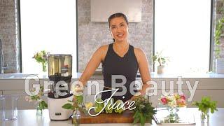 Pineapple Celery Beauty Green Juice Recipe by @CandiceKumai | Kuvings AUT010 Hands-Free Slow Juicer