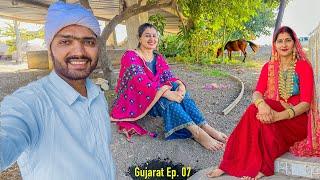 गुजराती गांव में Village Life with Bharti & Ramdev @LivevillagelifewithOmfamily   Gujarat Ep. 07