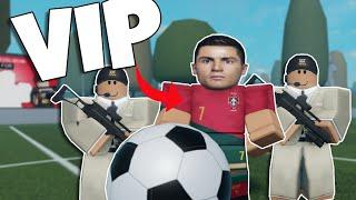 VIP FUßBALLER wird von BODYGUARDS BESCHÜTZT!!! RONALDO in Notruf Hamburg unterwegs?! Deutsch ROBLOX