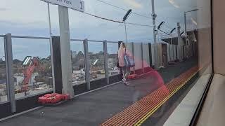 Train Journey from Tarneit station to Melbourne city