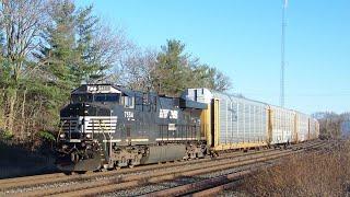 Railfan Shortie: NS ES44DC Leads NS 31M In Goshen, IN! 11/28/20