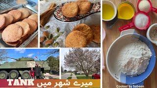 Kya BeKhabri HyAaj Banayen Meethi Tikyan-Seekh Kabab Karahi ||Cooked by Sabeen