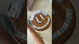 재미로 창밖에 돈 그냥 버리는 두바이 초부자 ㄷㄷ