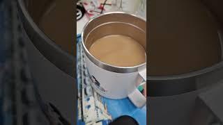 커피 너무 많이 마셔 양을 줄이기 위해 믹스커피를 아메리카노처럼 물을 많이 섞어 마시고 있어요! #커피#믹스커피#아메리카노처럼