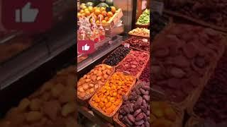 Barcelona’s La Boqueria Market: A Feast of Colors, Flavors & Artful Displays / Renkler ve Lezzetler.