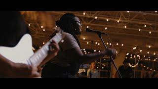 Women Who Worship, Lindy Cofer & Enoila Abioye – It Is Written (Live Video)