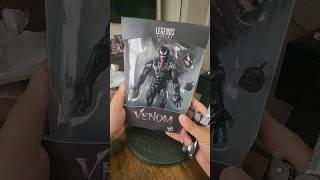 Wally World Fake Venom or More Bad Hasbro Quality?!