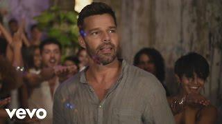 Ricky Martin - La Mordidita - Behind the Scenes ft. Yotuel