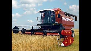 Darsh Palesse Combine harvester GS575 while harvesting Rice in Punjab