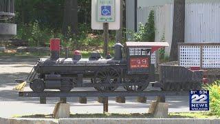 Bernie's iconic railroad car restaurant in Chicopee closes its doors