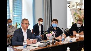 На бизнес завтраке обсудили тему развития лёгкой промышленности в Калужской области