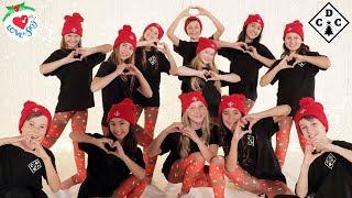 9 Best Christmas Dance Songs with Easy Choreography Moves | Christmas Dance Crew