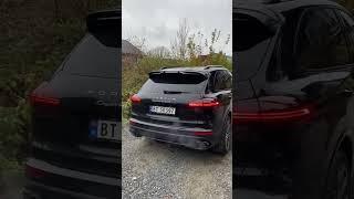 Porsche Cayenne Turbo S cold start