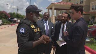 Apartment security guards try to block KHOU 11 from interviewing residents stuck in homes