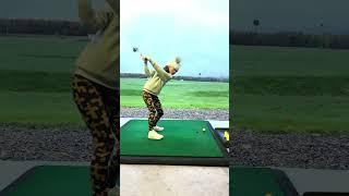 Driver #girlgolfer #golf  #golfgirl #golfskill #golfswing #juniorgolfer #golfing #drivingrange